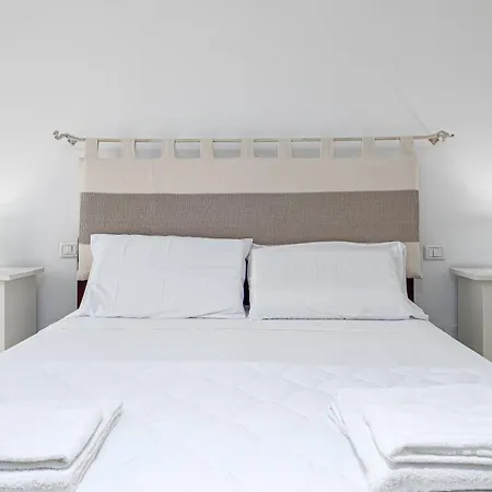 Al Centro 公寓 奧爾比亞